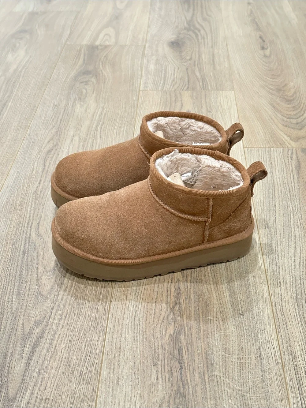UGG Kids Chestnut Suede Cozy Slip-On Ankle Booties